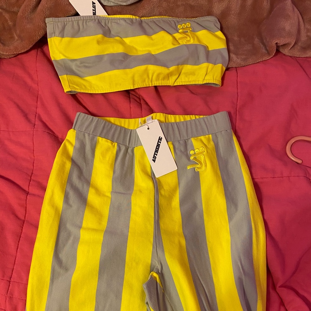 Shane Justin two piece